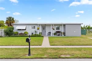 22247 AUGUSTA AVENUE, PORT CHARLOTTE, FL 33952 - MLS#MFRC7515577