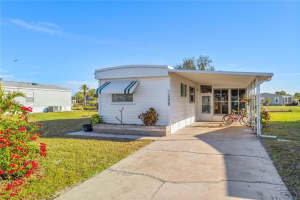1332 Sanderling Dr, ENGLEWOOD