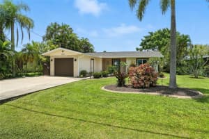 2131 SAINT CROIX AVENUE, FORT MYERS, FL 33905 - MLS#MFRC7515703