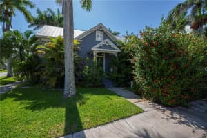 706 MARION AVENUE, PUNTA GORDA, FL 33950 - MLS#MFRC7515722