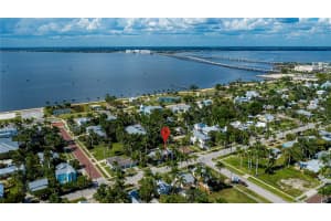 706 MARION AVENUE, PUNTA GORDA, FL 33950 - MLS#MFRC7515722