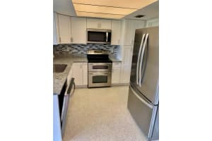 22097 BRONXVILLE AVENUE, PORT CHARLOTTE, FL 33952 - MLS#MFRC7515826