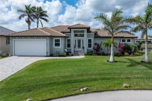 571 PORT BENDRES DRIVE, PUNTA GORDA, FL 33950 - MLS#MFRC7515876