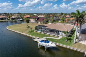 571 PORT BENDRES DRIVE, PUNTA GORDA, FL 33950 - MLS#MFRC7515876