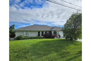 136 5TH STREET, CAPE CORAL, FL 33990 - MLS#MFRC7515911