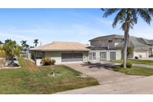 548 BELVEDERE COURT, PUNTA GORDA, FL 33950 - MLS#MFRC7515913