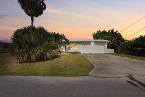 124 LELAND SE, PORT CHARLOTTE, FL 33952 - MLS#MFRC7515944
