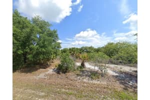 12118 GRETCHEN AVENUE, PORT CHARLOTTE, FL 33981 Sold 11/03/25