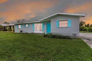 22281 N Niagara Ave, PORT CHARLOTTE
