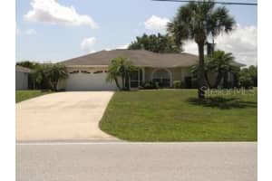 18371 EDGEWATER DRIVE, PORT CHARLOTTE, FL 33948 - MLS#MFRC7516143