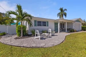 702 POINCIANA ROAD, NOKOMIS, FL 34275 - MLS#MFRC7516298