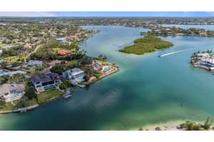 702 POINCIANA ROAD, NOKOMIS, FL 34275 - MLS#MFRC7516298