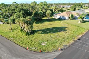 2 SPORTSMAN WAY, ROTONDA WEST, FL 33947 - MLS#MFRC7516306