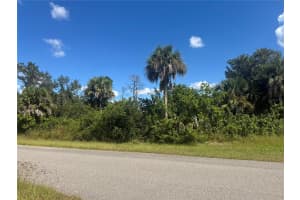 393 HAMDEN STREET, PORT CHARLOTTE, FL 33953 Sold 11/26/25