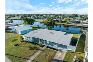581 Lindley Ter, PORT CHARLOTTE