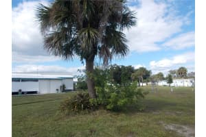 5751 HOLIDAY PARK BOULEVARD, NORTH PORT, FL 34287 Sold 02/26/26