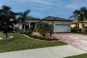 20315 Passagio Dr, VENICE