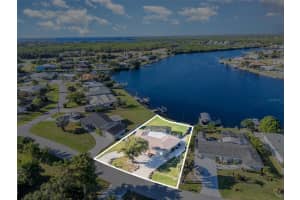 3435 Pinetree St, PORT CHARLOTTE