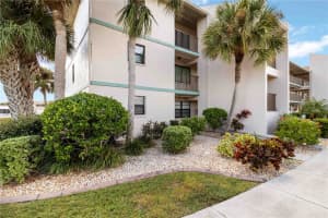 175 KINGS HIGHWAY, PUNTA GORDA, FL 33983 - MLS#MFRC7516486