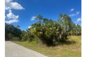 E HALLMARK BLVD, NORTH PORT, FL 34288 Sold 03/02/26