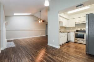 1110 LAKEMONT DRIVE, VALRICO, FL 33594 - MLS#MFRC7516702