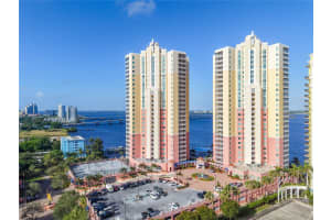 2745 1ST STREET, FORT MYERS, FL 33916 - MLS#MFRC7516776