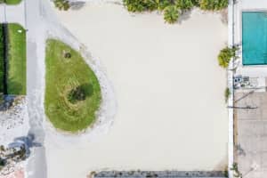 6145 COURT STREET, FORT MYERS BEACH, FL 33931 - MLS#MFRC7516796