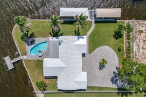 5596 AVENIDA PESCADORA, FORT MYERS BEACH, FL 33931 - MLS#MFRC7516797