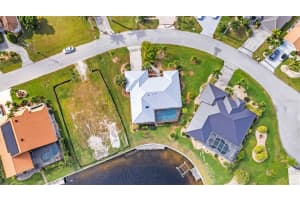 2562 BRAZILIA COURT, PUNTA GORDA, FL 33950 - MLS#MFRC7516800