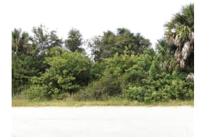 HARCOURT CIR, NORTH PORT, FL 34288 - MLS#MFRC7516834