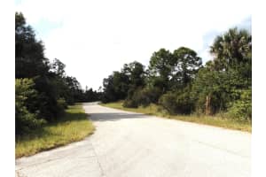 HARCOURT CIR, NORTH PORT, FL 34288 - MLS#MFRC7516834