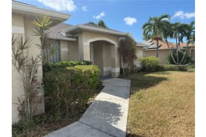 2018 30TH STREET, CAPE CORAL, FL 33914 - MLS#MFRC7516844