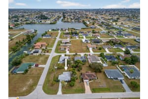 1723 1ST PLACE, CAPE CORAL, FL 33909 - MLS#MFRC7516889