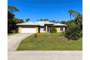 5540 Allamanda Ave, NORTH PORT