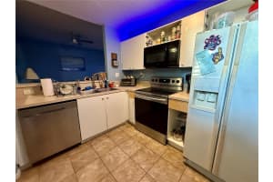 15409 BELLAMAR CIRCLE, FORT MYERS, FL 33908 - MLS#MFRC7516955