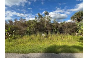 xxx 37TH AVE NE, NAPLES, FL 34120 - MLS#MFRC7517084