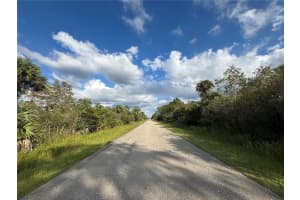 xxx 37TH AVE NE, NAPLES, FL 34120 - MLS#MFRC7517084