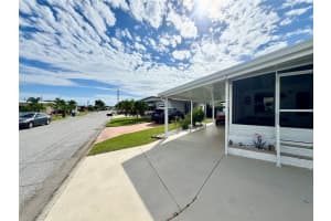 5217 PEBBLE BEACH AVENUE, SARASOTA, FL 34234 - MLS#MFRC7517125