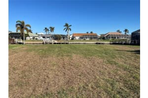 1114 LUCIA DRIVE, PUNTA GORDA, FL 33950 - MLS#MFRC7517131