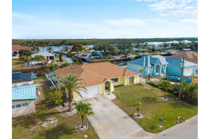 3370 DOVER DRIVE, PUNTA GORDA, FL 33983 - MLS#MFRC7517150