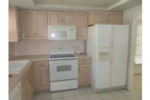 5571 RIVERBLUFF CIRCLE, SARASOTA, FL 34231 - MLS#MFRC7517249