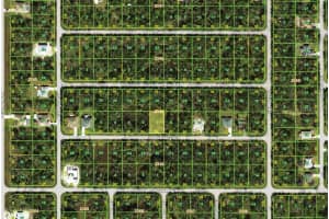 13358 LEATHERBURY AVENUE, PORT CHARLOTTE, FL 33953 - MLS#MFRC7517280