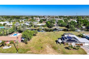 134 EASTON DRIVE, PORT CHARLOTTE, FL 33952 - MLS#MFRC7517318