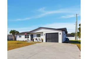 273 VENICE EAST BOULEVARD, VENICE, FL 34293 - MLS#MFRC7517337