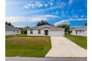 23121 NEWCUN AVENUE, PUNTA GORDA, FL 33980 - MLS#MFRC7517380