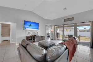 2730 6TH STREET, CAPE CORAL, FL 33993 - MLS#MFRC7517381