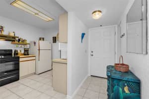 175 KINGS HIGHWAY, PUNTA GORDA, FL 33983 - MLS#MFRC7517429