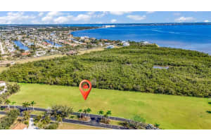 4661 GRASSY POINT BOULEVARD, PORT CHARLOTTE, FL 33952 - MLS#MFRC7517511