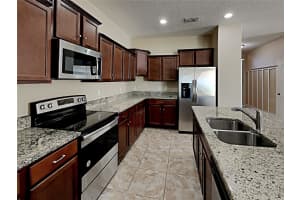 10810 STANDING STONE DRIVE, WIMAUMA, FL 33598 - MLS#MFRC7517760