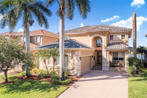 8505 SUMNER AVENUE, FORT MYERS, FL 33908 - MLS#MFRC7517789